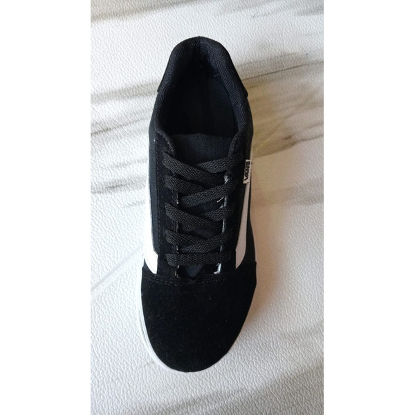 OF20 ZAPATILLA ART. 6103 N39 CHACO 60300208