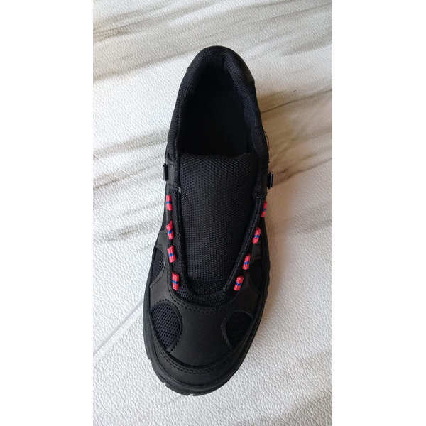 OF20 ZAPATILLA ART. 600 N37 CHACO 60300224